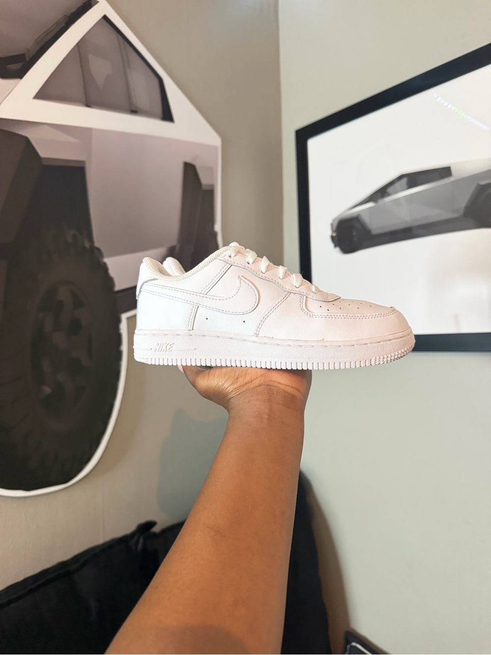 Nike White Low-Top Leather Sneaker